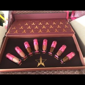 Meet your Posher, Michele